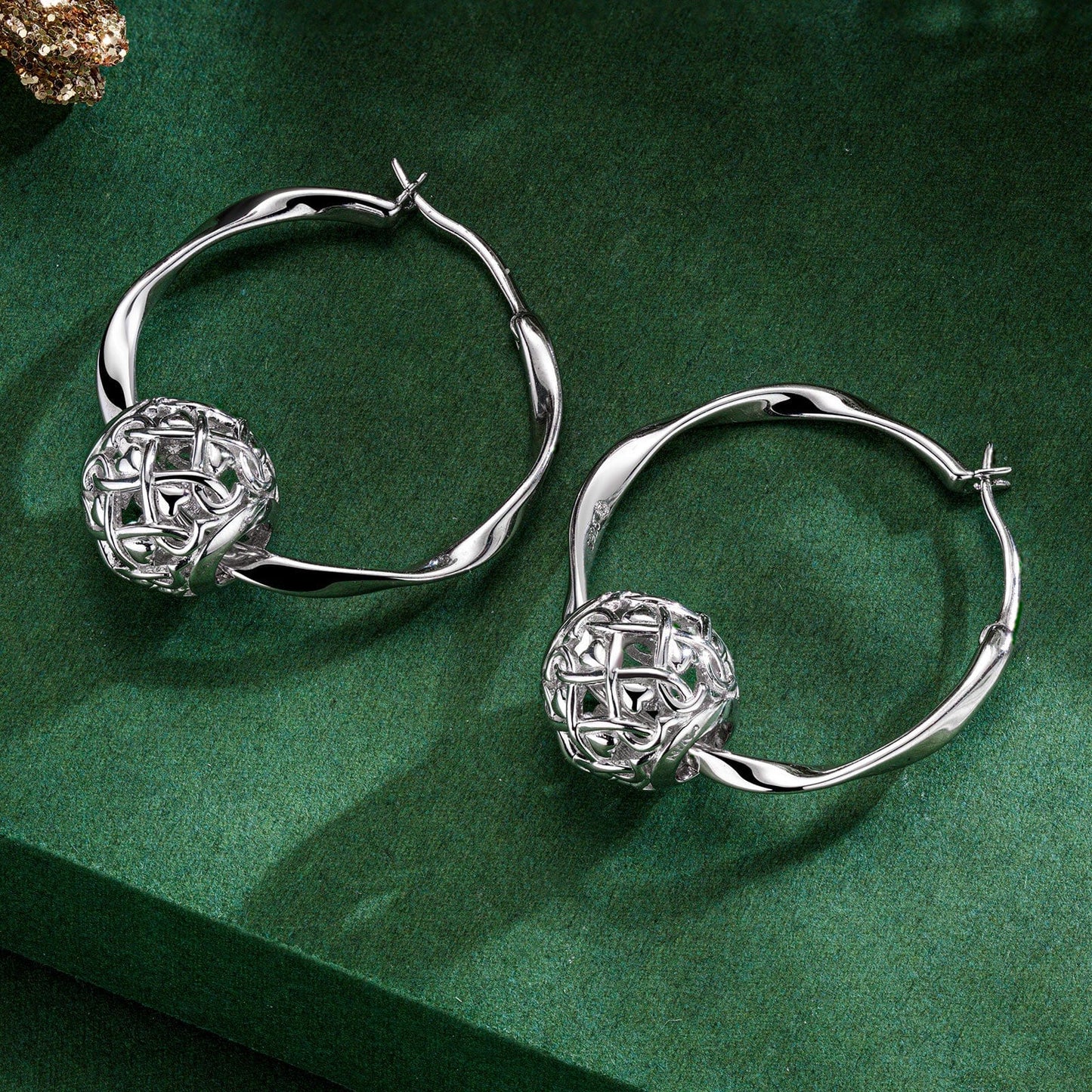 Sterling Silver Intertwined Heart Charms Earrings Set In White Gold Plated
